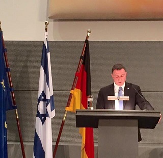 Yuli Edelstein
